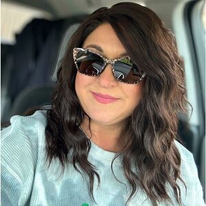 Meet your Posher, Krissy